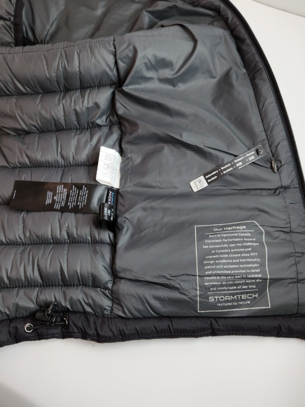 Stormtech Seaspan Packable Puffer Vest Mens Size Large Black - Picture 8 of 13